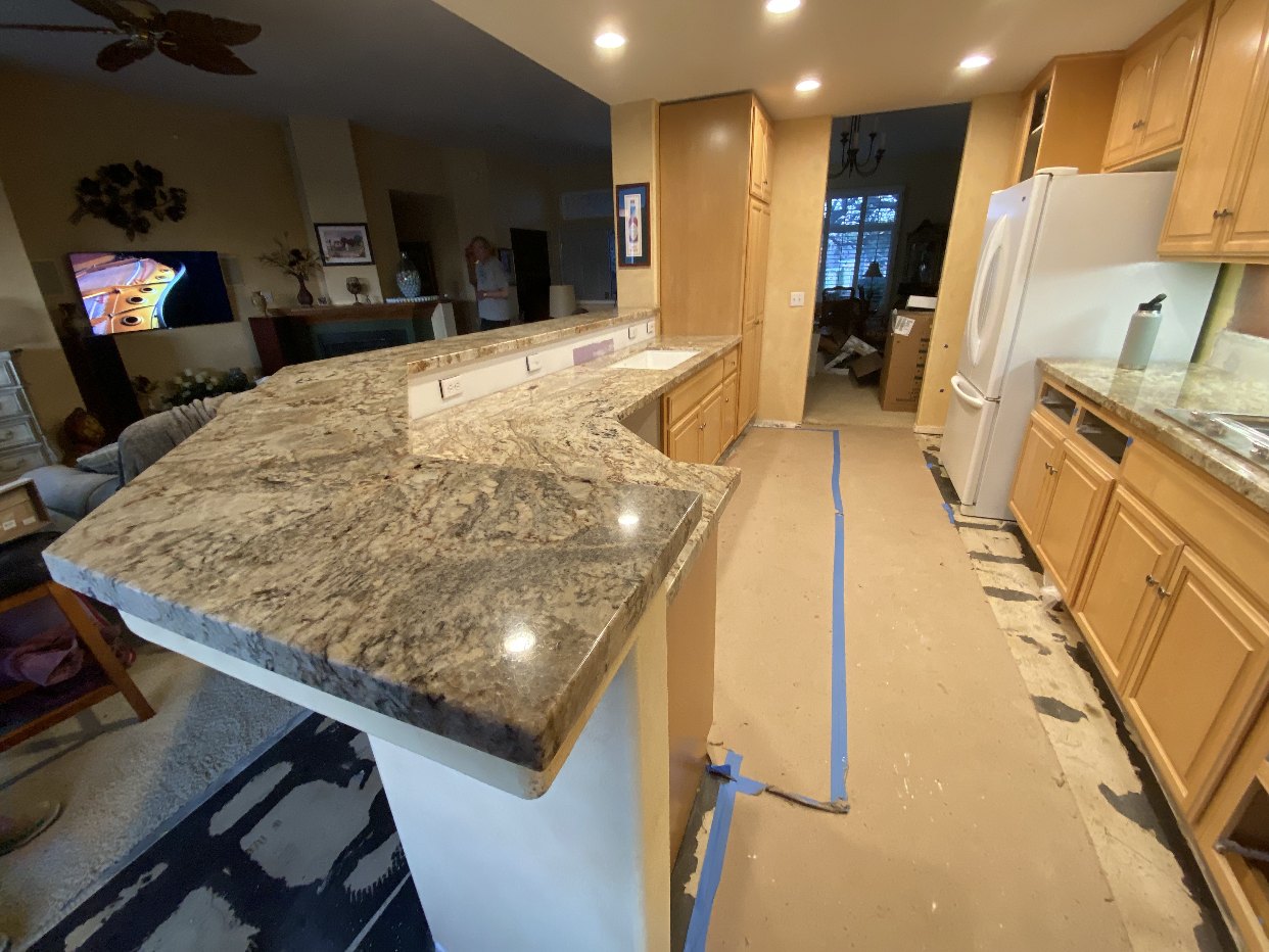 Kitchen Renovation: Island and counters